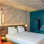 Novotel Muenchen Airport Szálloda 4*