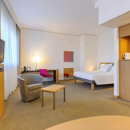 Novotel München Airport Hotel 4*
