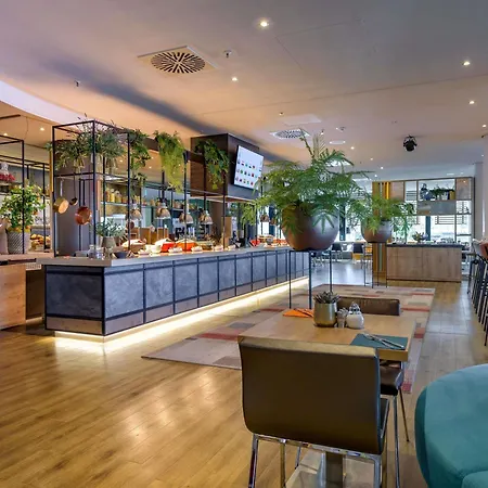 Novotel Muenchen Airport 4* Фрайзинг