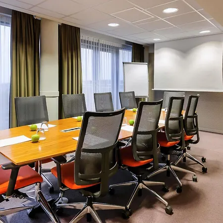 Novotel Muenchen Airport Hotel 4*