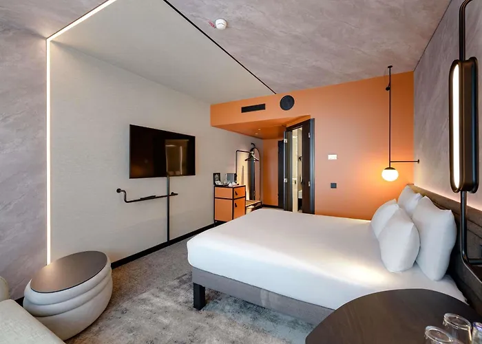Novotel Muenchen Airport 4*