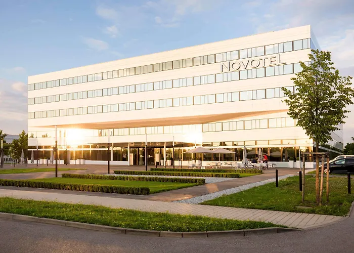 Novotel Muenchen Airport Hotel 4*