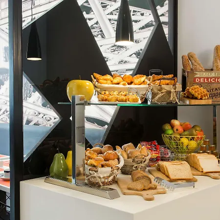 Novotel Muenchen Airport - Newly Renovated Hotel 4*