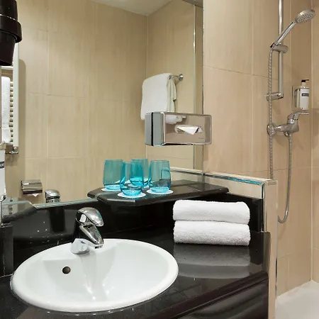 Hotel Novotel Muenchen Airport 4*