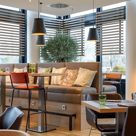 Novotel Muenchen Airport 4* פרייזינג