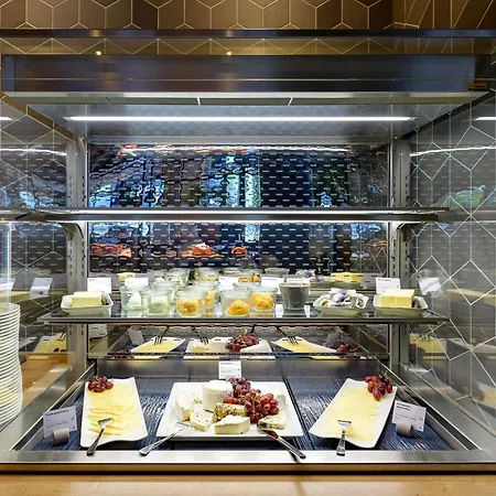 Novotel Muenchen Airport מלון פרייזינג
