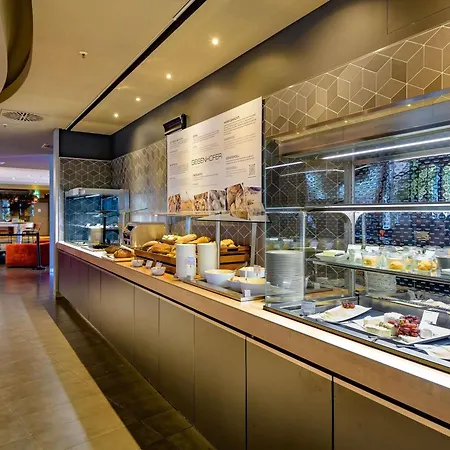 Novotel Muenchen Airport Hotel