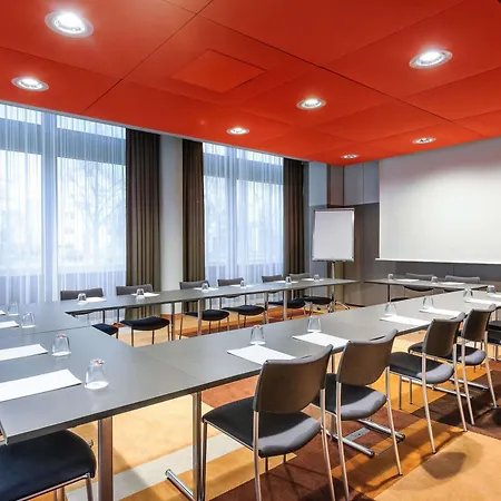 Hotel Novotel Muenchen Airport 4*