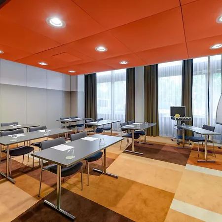 מלון Novotel Muenchen Airport פרייזינג